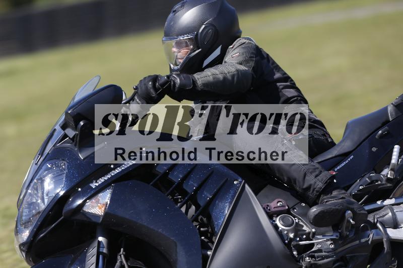 /Archiv-2025/48 25.08.2025 Cornu Master School ADR/blau-bleu/27